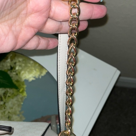 Nine West ‘Duval’ Crossbody Bag - Picture 3 of 13